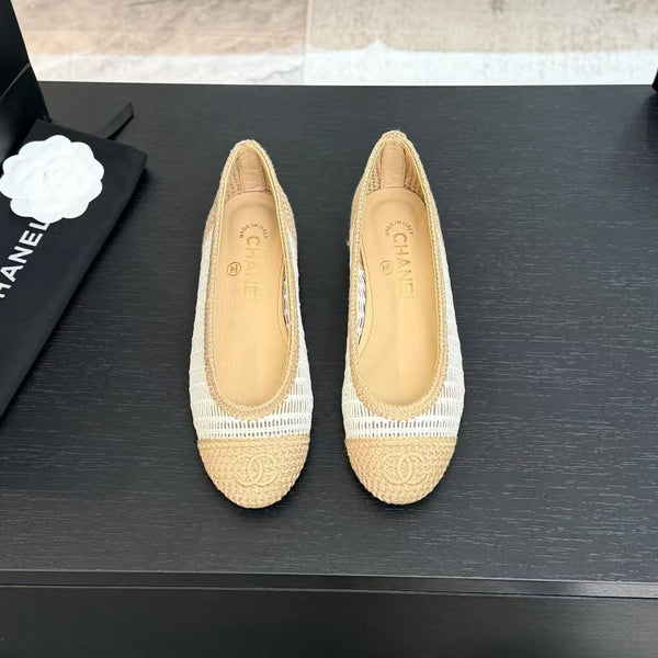 CC 25 Ballet Flat White Beige Raffia