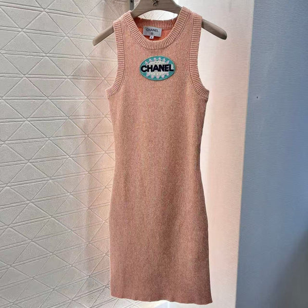 CC 25 Mid-length Dress