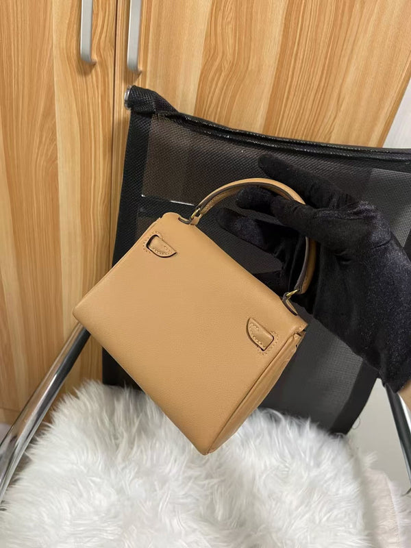 HM Kelly Doll 16cm Gold Gulliver Leather