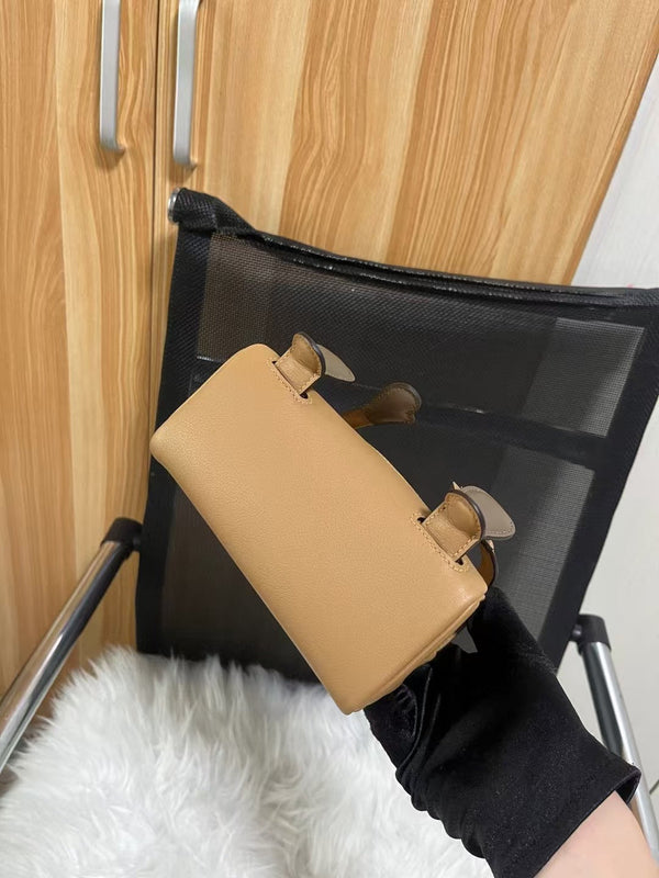 HM Kelly Doll 16cm Gold Gulliver Leather