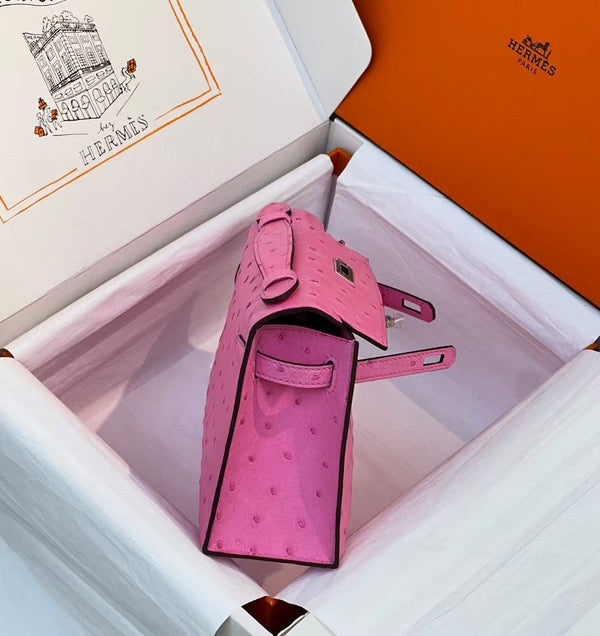 HM Kelly Pochette 20cm Bubblegum Pink Ostrich Leather Silver Hardware