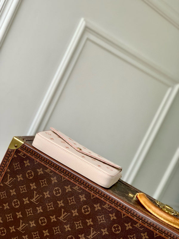 LV Felicie Pochette Pink Nude Cowhide