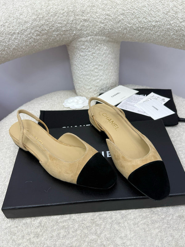 CC 25A Slingback Flat Beige Black Suede