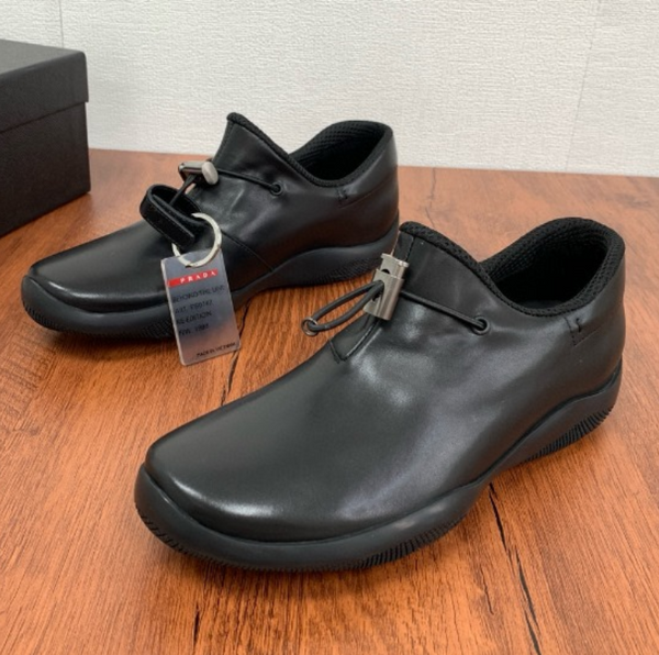 Prada Toblach Sneaker Black calfskin