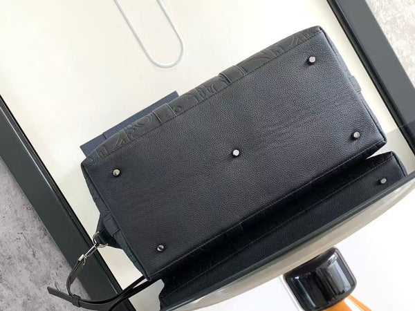 Weekender 40 Black Dior Gravity Leather and Black Grained Calfskin