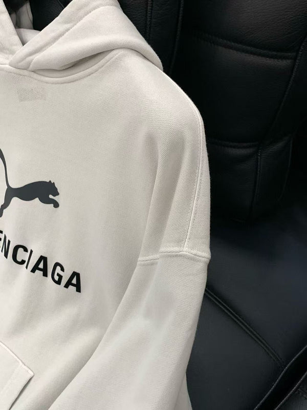 Balenciaga 25 Hoodie White Cotton 0050