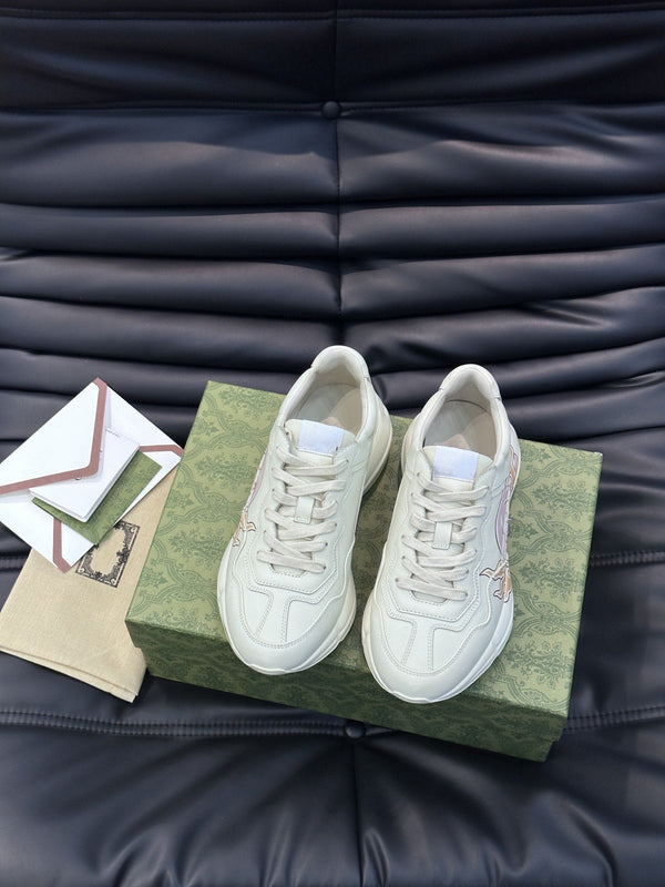 SNEAKERS GG RHYTON IN PELLE CON LOGO ROSA