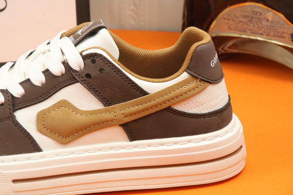 GG SCHIUMA LEGGERA MARRONE PELLE BIANCA