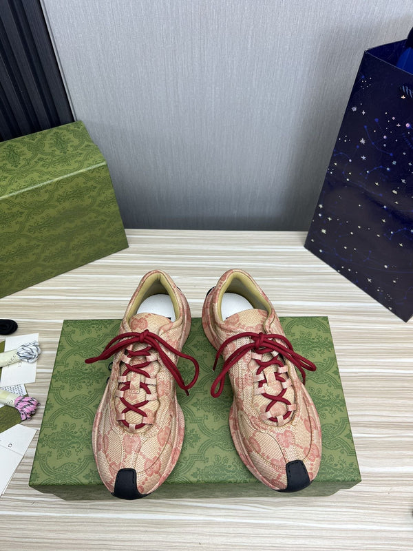 SNEAKERS GG RUN IN PELLE ROSA SCURO