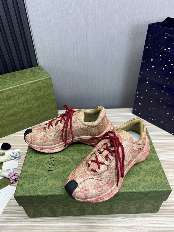 SNEAKERS GG RUN IN PELLE ROSA SCURO