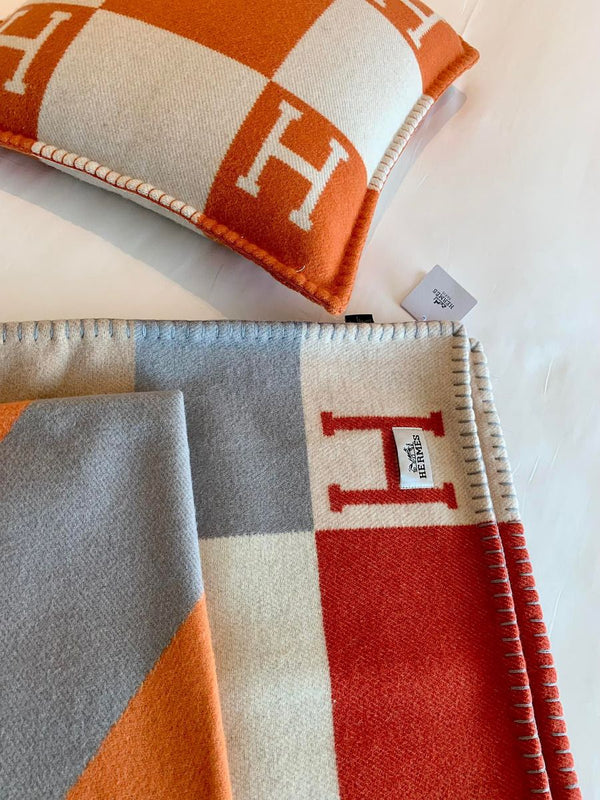 HM Drapeau Blanket Terracotta and Grey Wool Cashmere