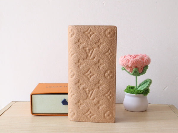 LV Brazza Wallet Monogram Grained Taurillon Cowhide