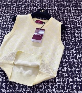 Gucci 25 Diamond Knitted Vest Wool