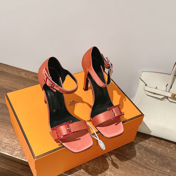 Sandali con fibbia HM in pelle di vitello verde 308184