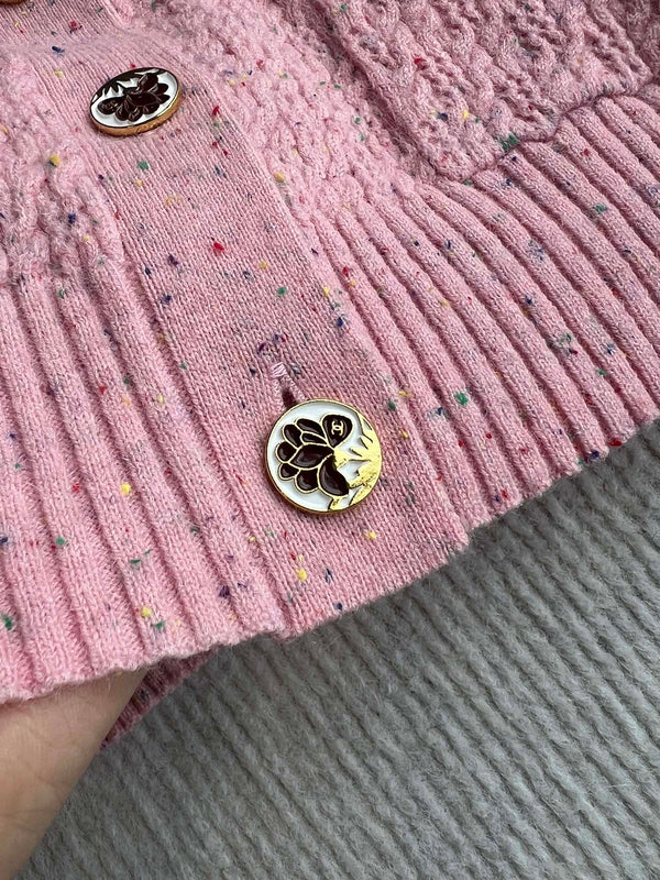 CC 25A Classic Round Neck Floral Wool Cardigan In Pink 275515