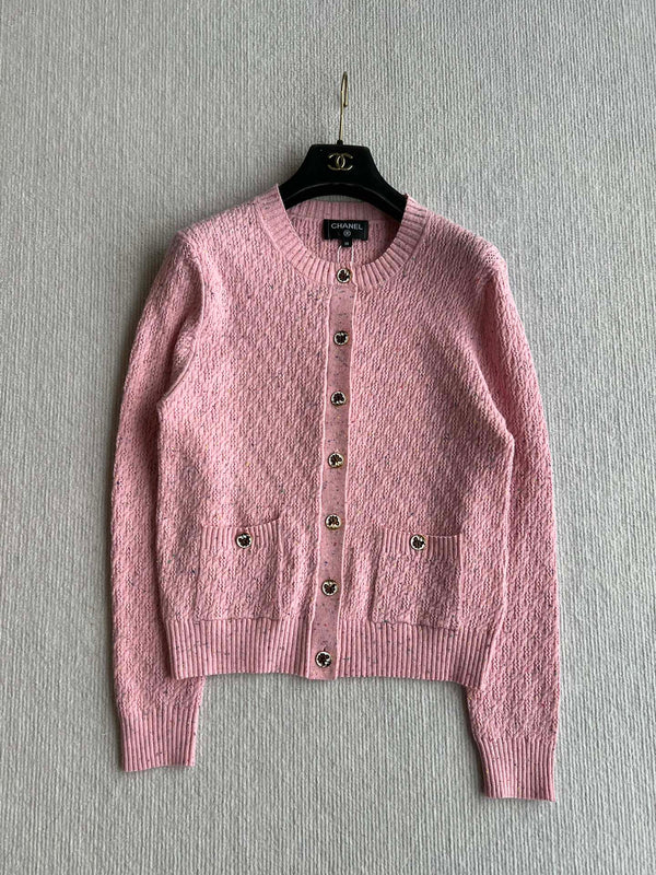 CC 25A Classic Round Neck Floral Wool Cardigan In Pink 275515
