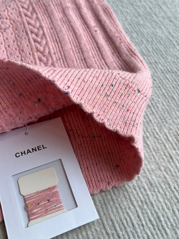 CC 25A Tank Top Pink Wool Gold Leaf