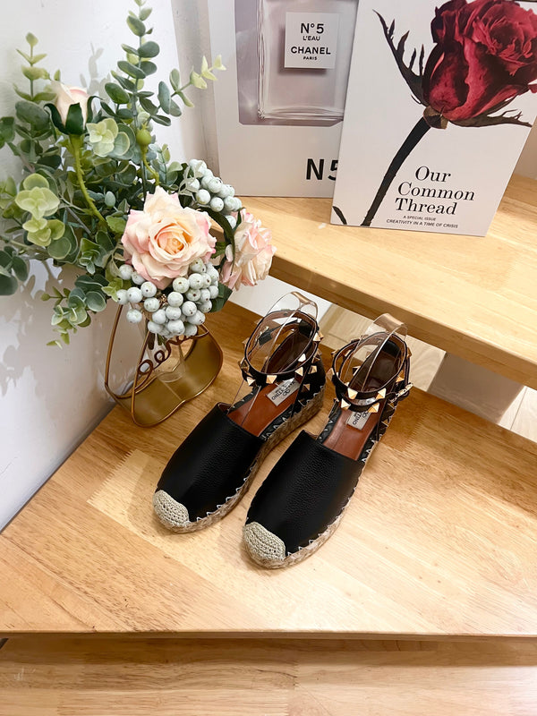 Valentino Rockstud Espadrille Sandals Black Leather 240596