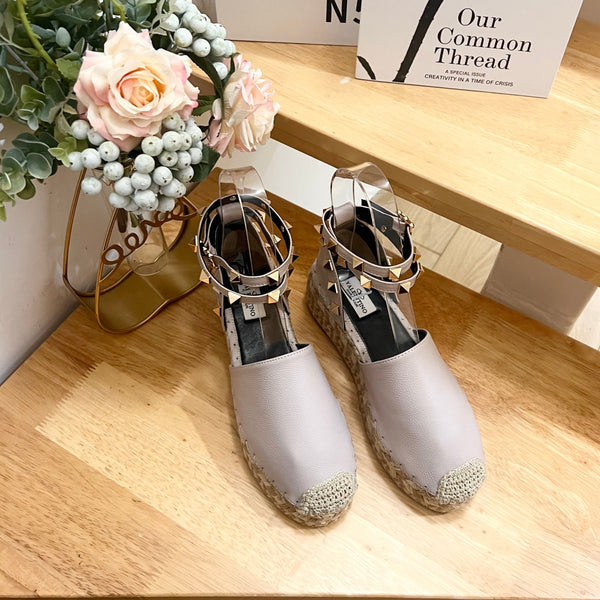 Valentino Rockstud Espadrille Sandals Beige Gray Leather 240598