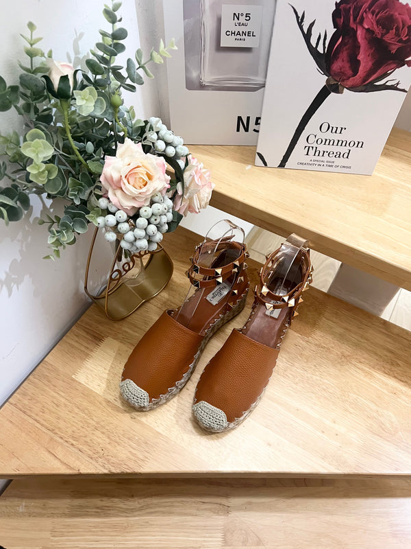 Valentino Rockstud Espadrille Sandals Brown Leather 240599