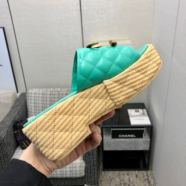 THICK SOLE WEDGE SLIPPERS IN PERSIAN GREEN LAMBSKIN AND BEIGE RUBBER