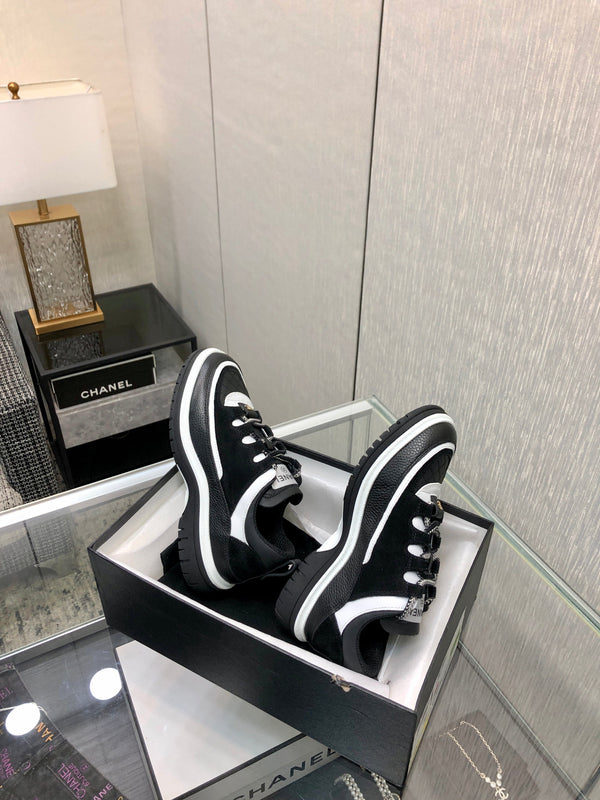 LOW TOP CASUAL SHOES IN BLACK MIX WHITE LAMBSKIN AND SUEDE