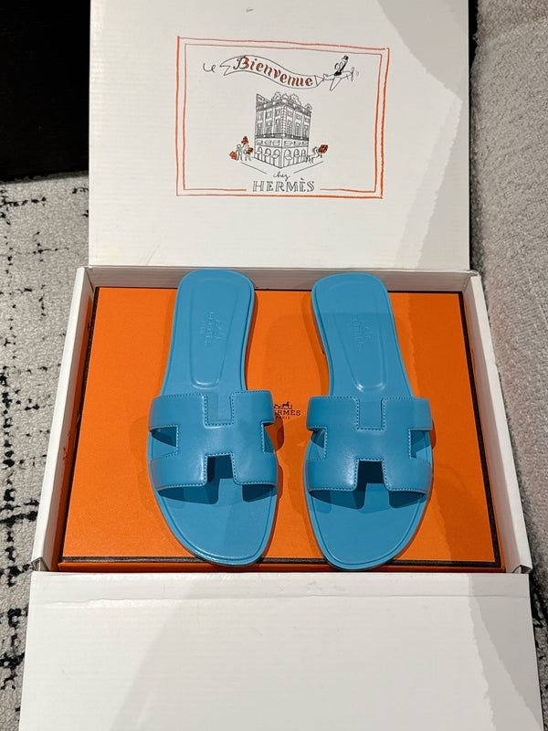 HM 25 Oran Sandal Blue Calfskin