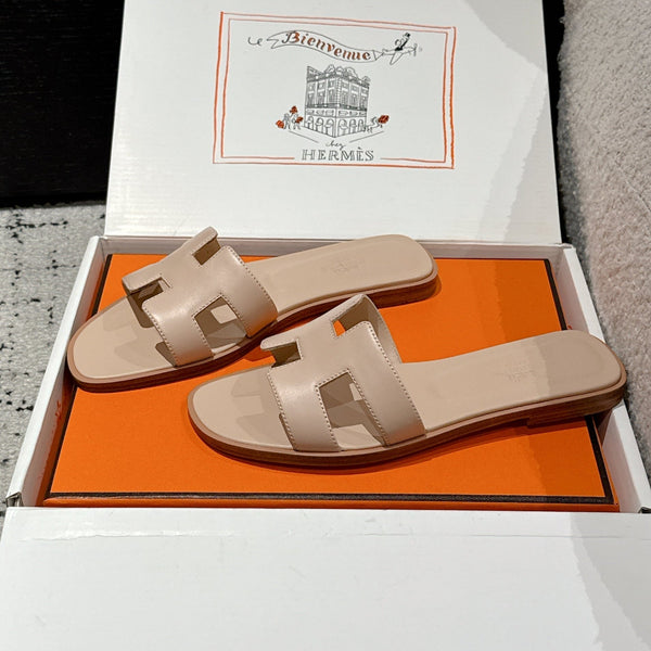 Sandalo HM 25 Oran in pelle di vitello color carne