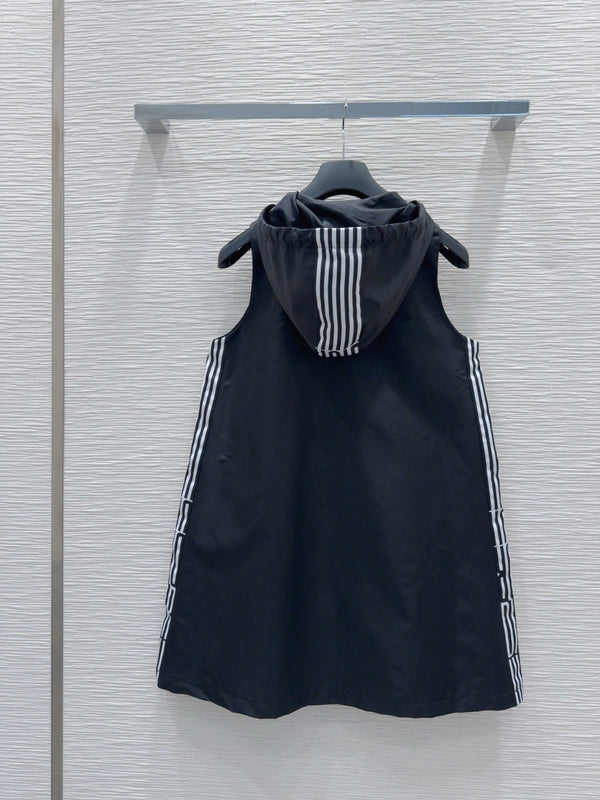 CD 2025 Abito con cappuccio in poliestere nero