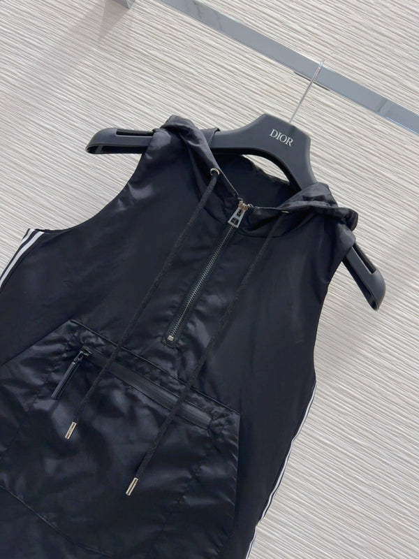 CD 2025 Abito con cappuccio in poliestere nero