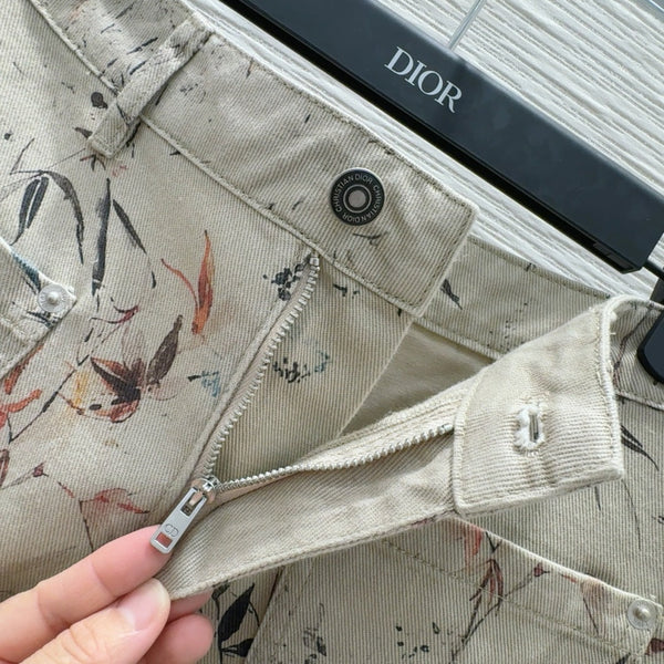 CD 25 Ink And Floral Short Beige Cotton