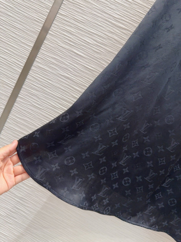 LV 25 Custom Zipper Collar Dress Black White Viscose Rayon