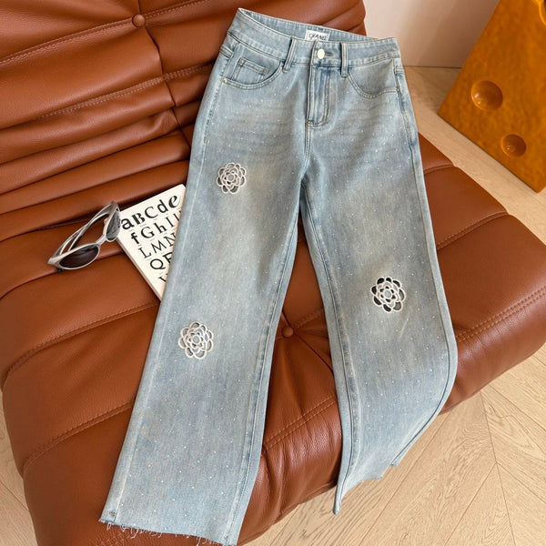 CC 25 Hollow Camellia Embroidery Jeans Light Blue Denim Cotton
