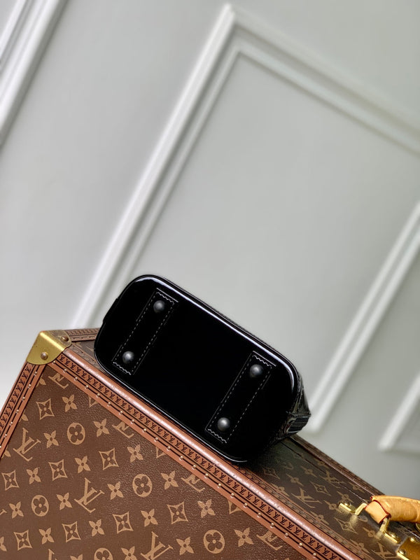LV Alma Monogram Bag 19.5cm Black Epi Leather 337573