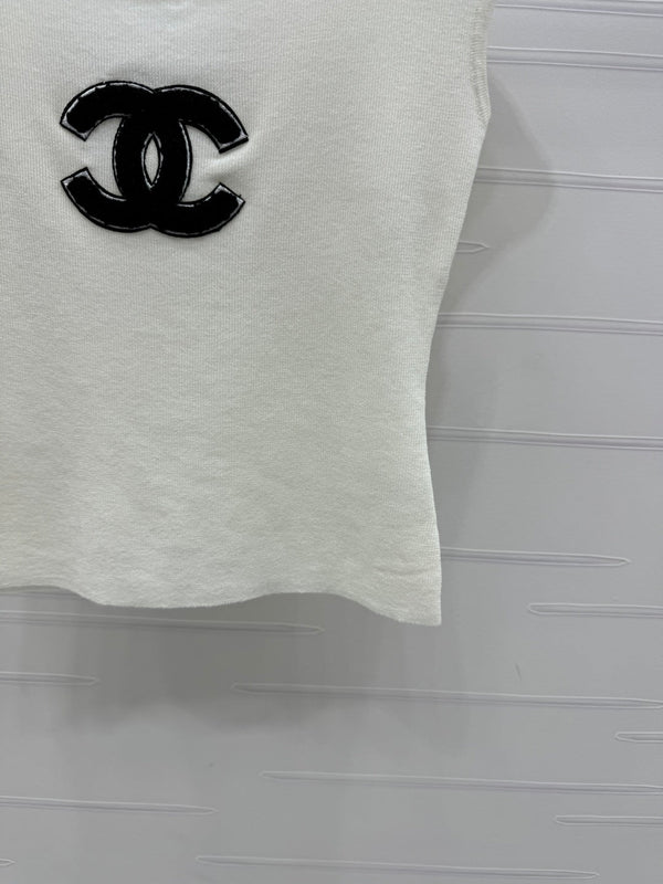 Chanel 25 White Tank Top Square Neck Knitted