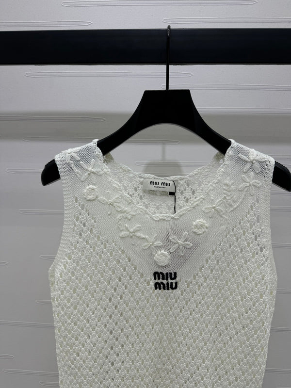 Miumiu 25 White Knitted V-neck Tank Top