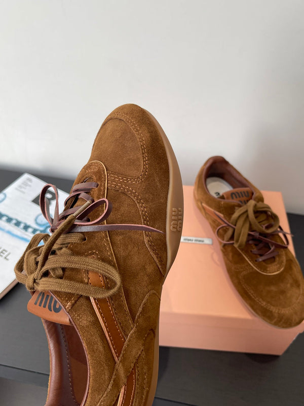 MiuMiu 25 sneaker brown suede 521965