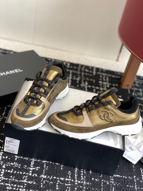 CC 25 Sneaker Gold Suede Sheepskin 352724