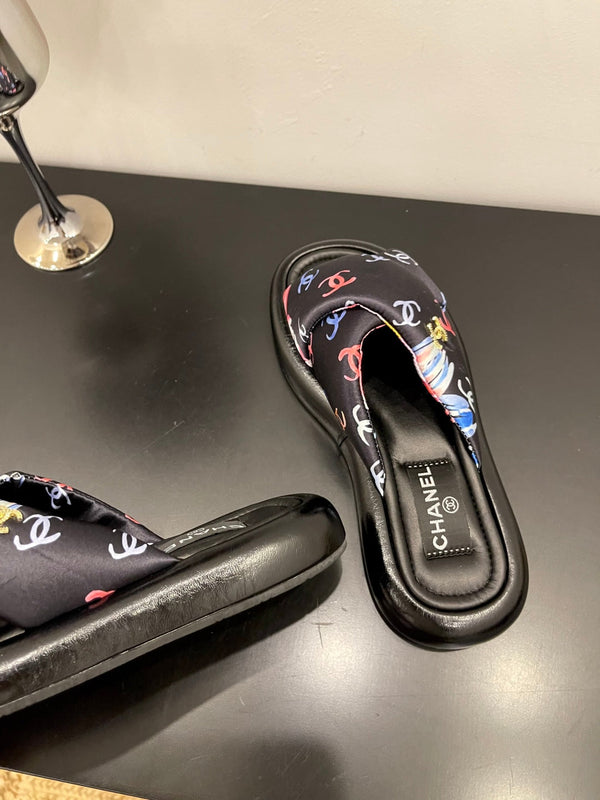 CC 25 Platform Slide Black Cloth Sheepskin 334738