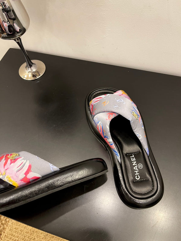 CC 25 Platform Slide Grey Cloth Sheepskin 334739