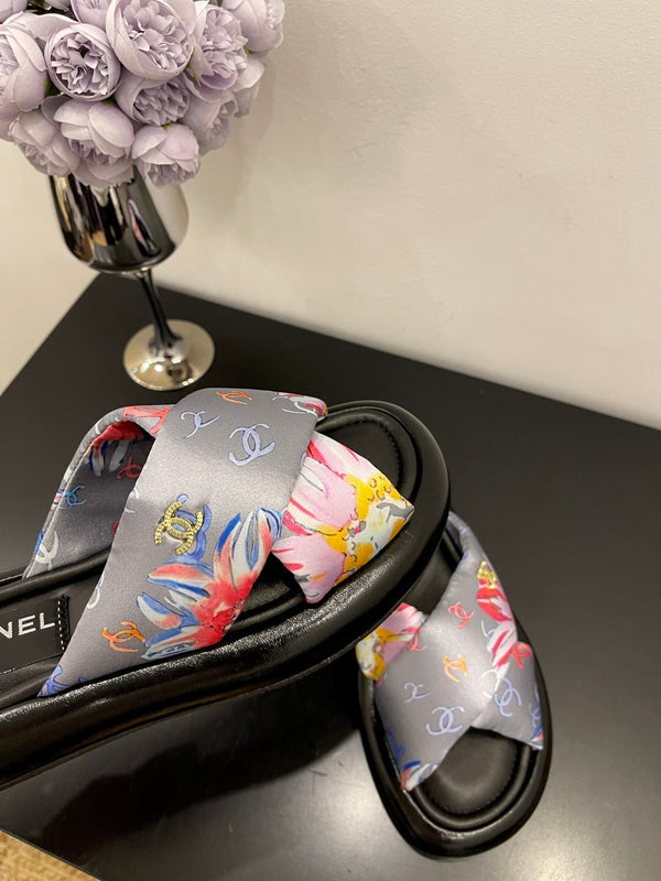 CC 25 Platform Slide Grey Cloth Sheepskin 334739