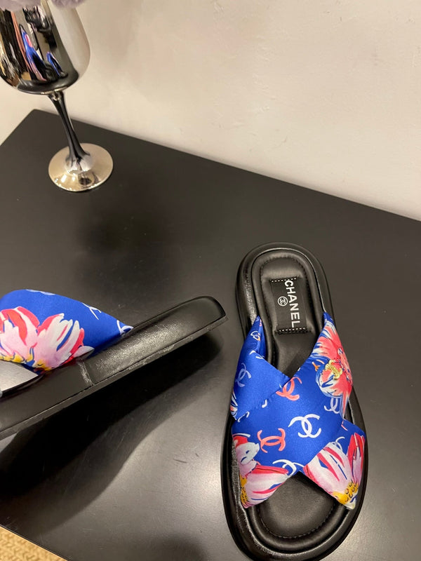 CC 25 Platform Slide Blue Cloth Sheepskin 334741