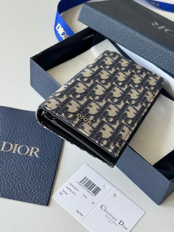 CD Long Vertical Wallet Beige Black Jacquard Cowhide