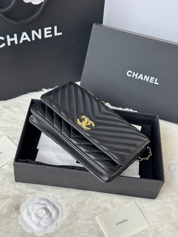 CC 2025 Woc 19cm Bag Black Gold Lambskin 299732