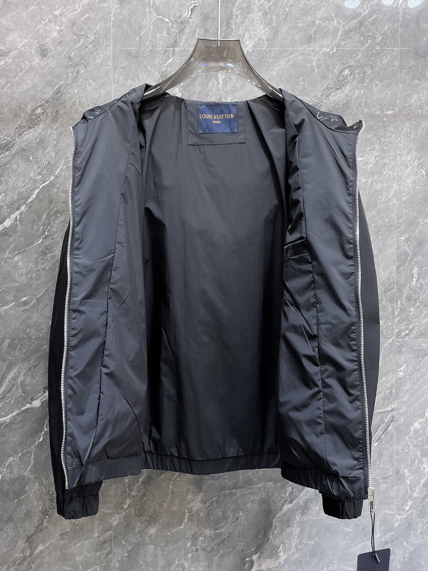 GIACCA CON CAPPUCCIO LV NERA 239027