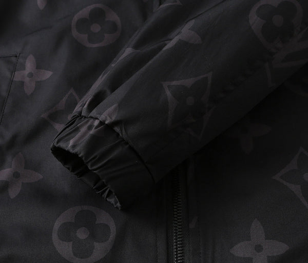 GIACCA CON CAPPUCCIO MONOGRAMMA NERO LV 238975