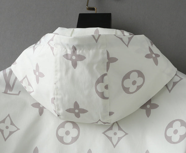 GIACCA CON CAPPUCCIO MONOGRAMMA BIANCO LV 238986