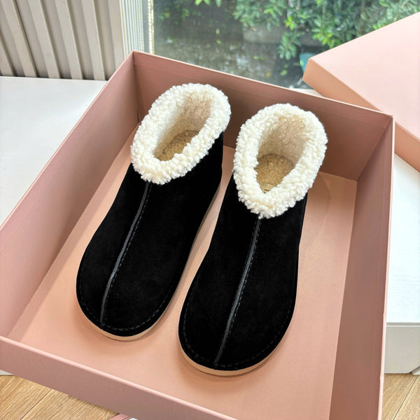 Miu FW25 Snow Boots Black White Wool Suede 506651