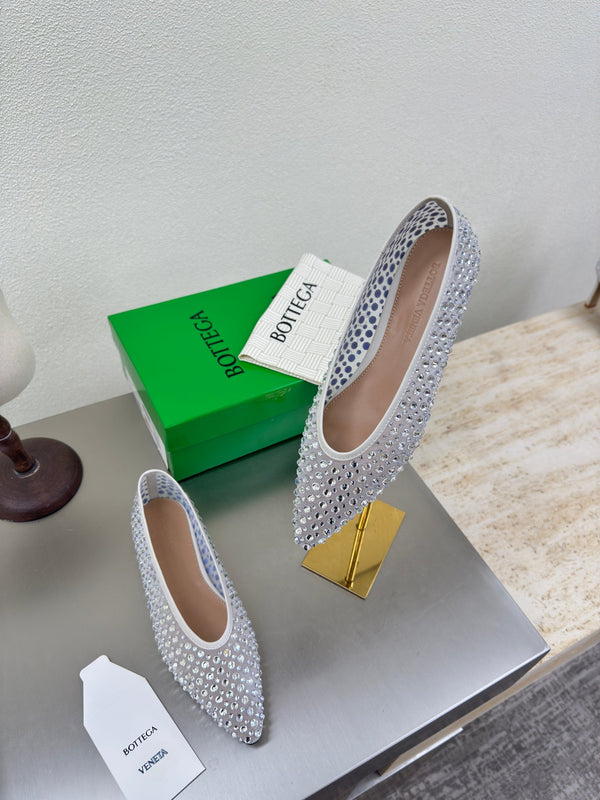 BV Rhinestones Sofia Deep Flat White Mesh 428485