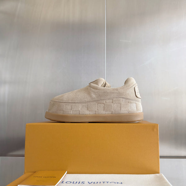 LV Yeti Slip On 20mm Soft Amber Embossed Damier Graphine Suede 459765